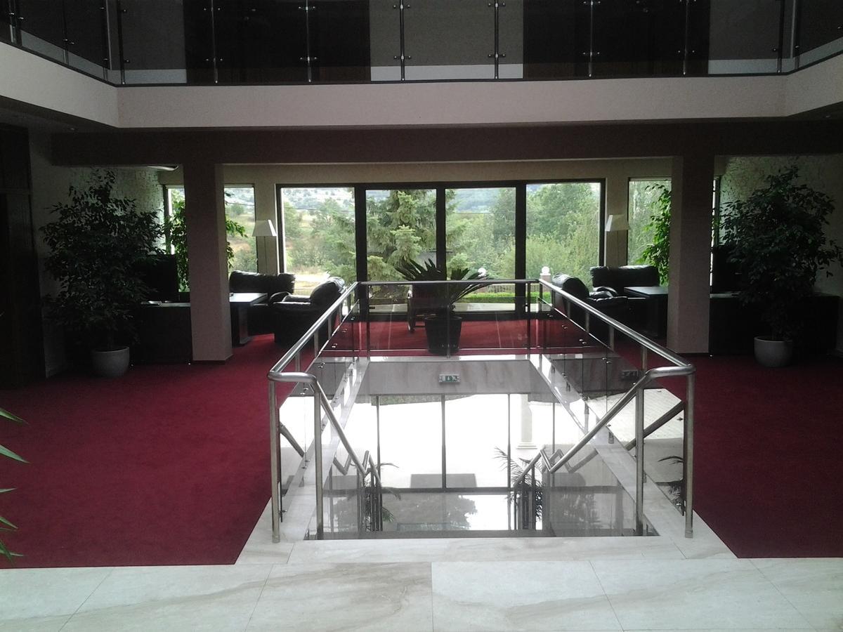 Hotel Villa Ekaterina Vakarel Exterior photo