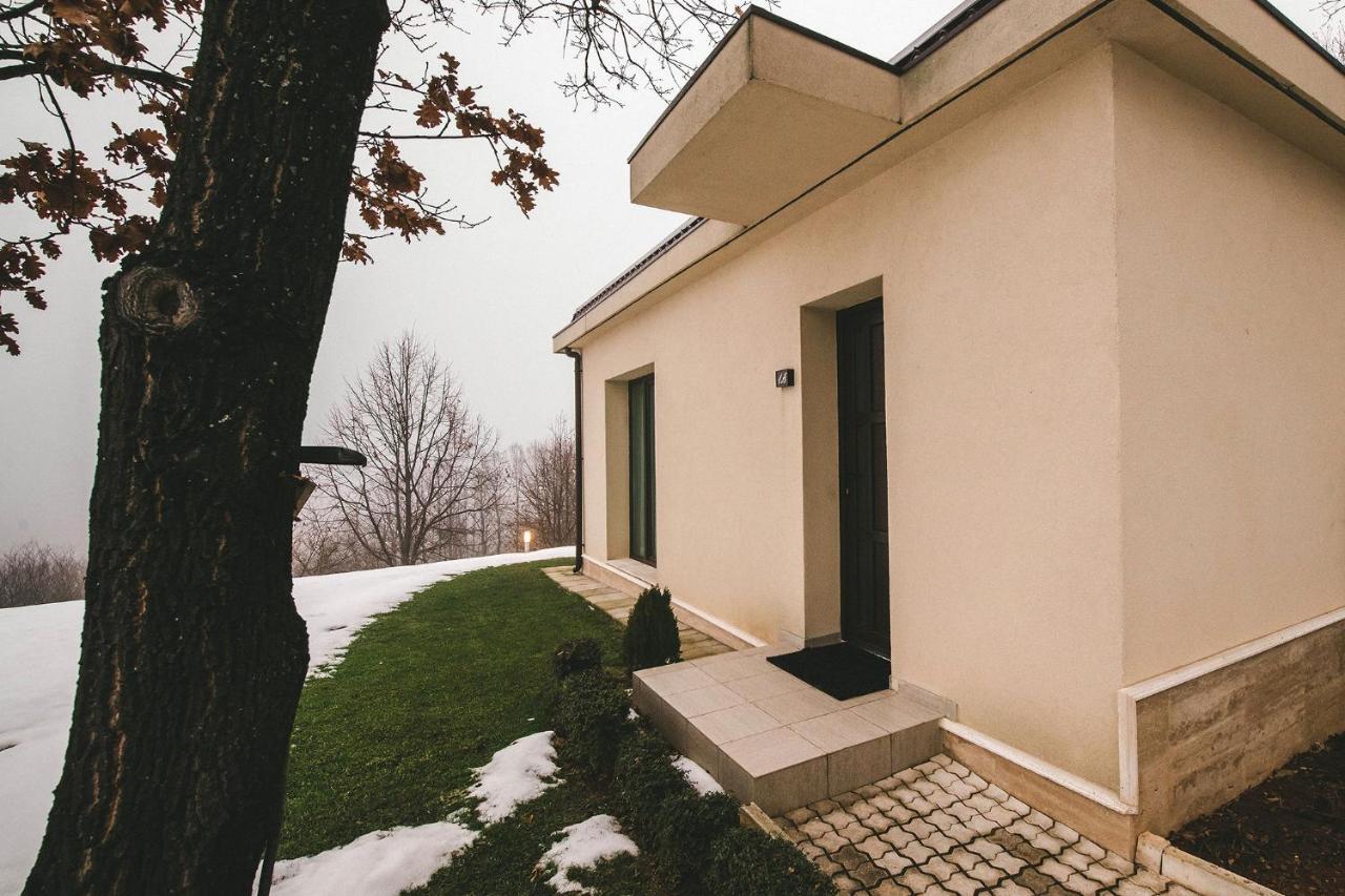 Hotel Villa Ekaterina Vakarel Exterior photo